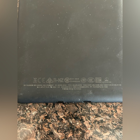 Kindle Paperwhite - Picture 3 of 3